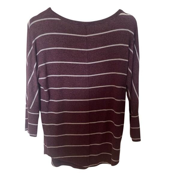 Market Spruce XS long sleeve red and white striped soft fuzzy crew neck - Picture 5 of 5